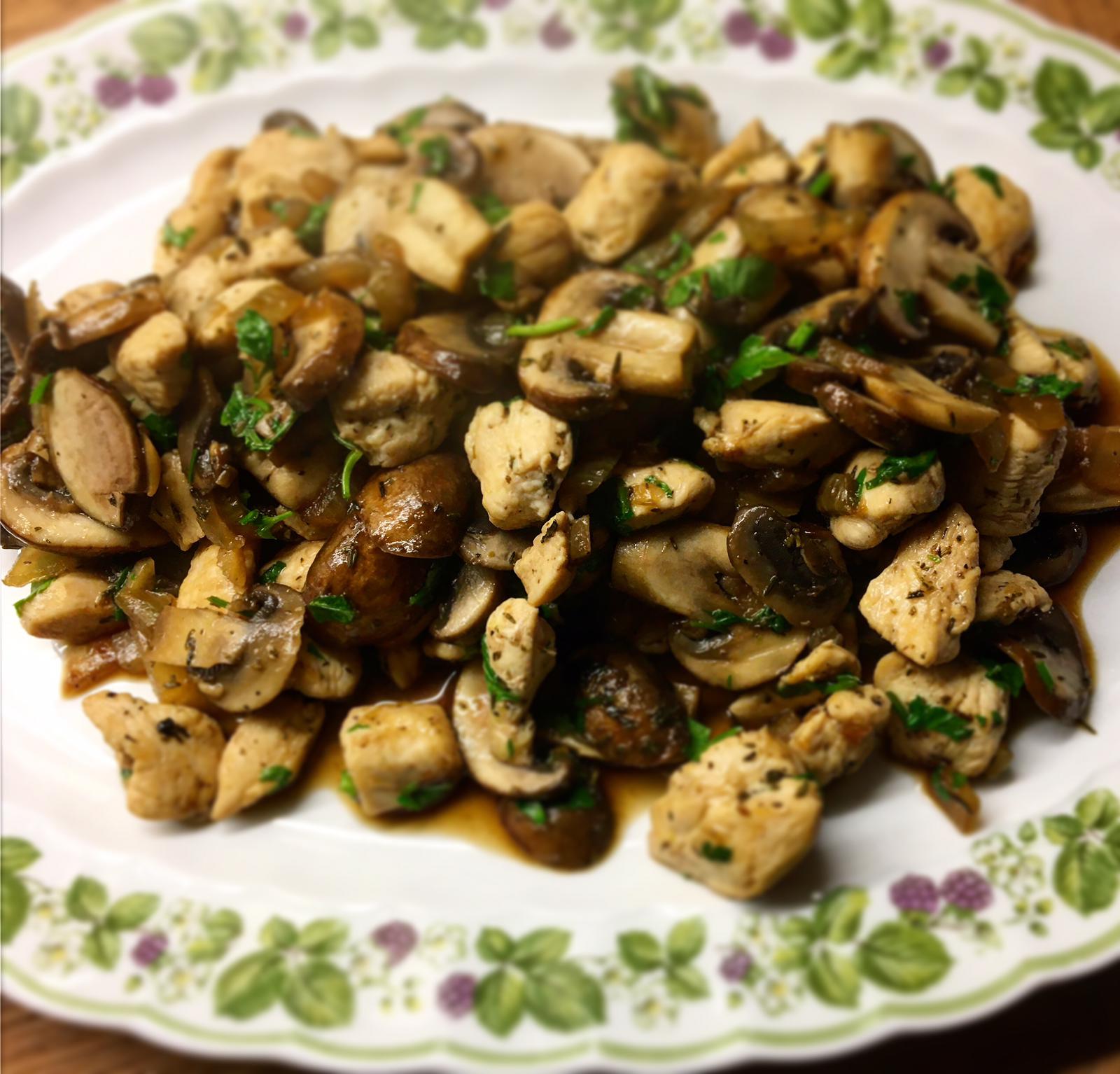Huhn mit Kastanienpilzen von Joke Boon