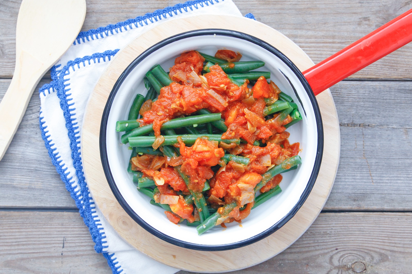 Veggipedia - Green beans with tomato