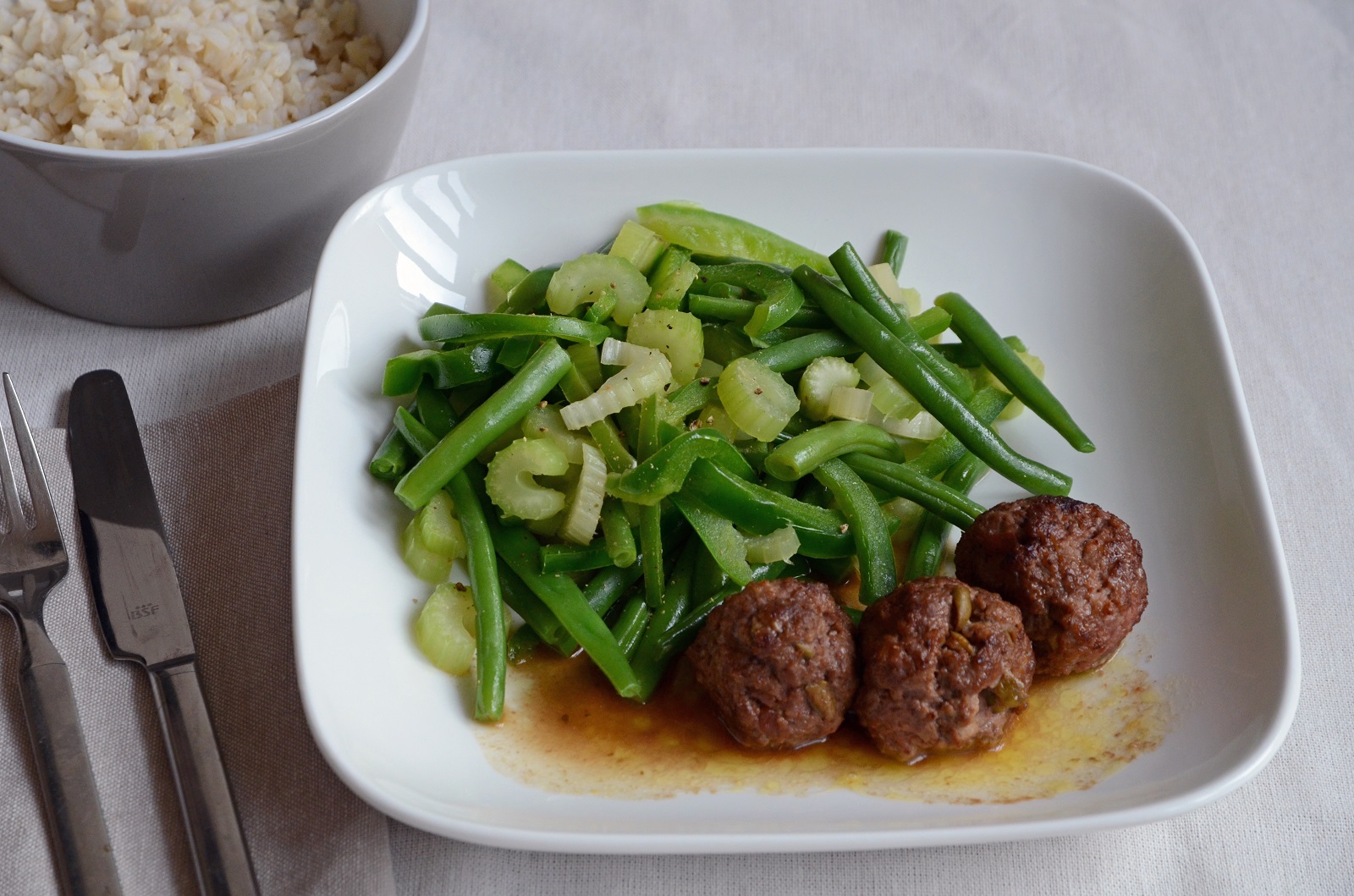 Veggipedia - Meatballs in green