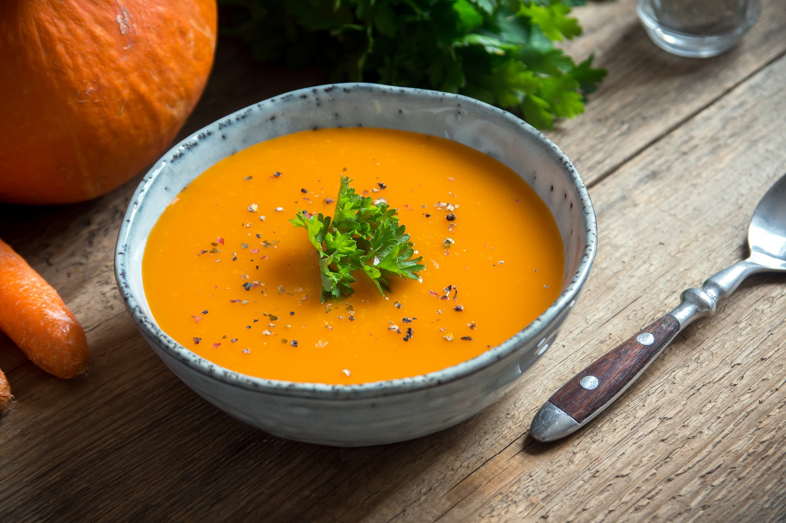 Veggipedia - Pumpkin soup with sweet potato and pointed pepper